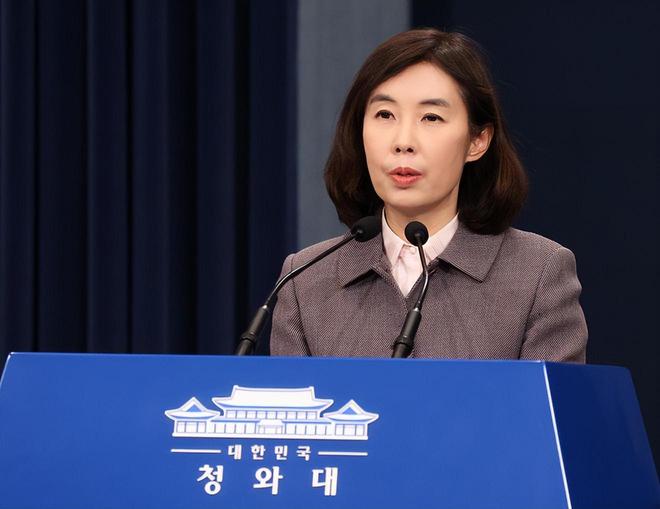 3位女人个个有颜又有才他算是赢麻了！mg不朽情缘游戏试玩细数李在明身边的(图17)