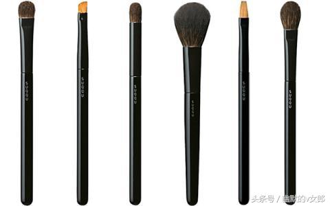 顶级化妆刷品牌美妆控看过来!不朽情缘正规网站分享|8个(图3) 顶级化妆刷品牌美妆控看过来!不朽情缘正规网站分享|8个(图3)