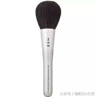 顶级化妆刷品牌美妆控看过来!不朽情缘正规网站分享|8个(图5) 顶级化妆刷品牌美妆控看过来!不朽情缘正规网站分享|8个(图5)