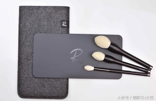 顶级化妆刷品牌美妆控看过来!不朽情缘正规网站分享|8个(图6) 顶级化妆刷品牌美妆控看过来!不朽情缘正规网站分享|8个(图6)