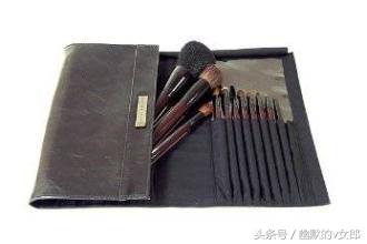 顶级化妆刷品牌美妆控看过来!不朽情缘正规网站分享|8个(图8) 顶级化妆刷品牌美妆控看过来!不朽情缘正规网站分享|8个(图8)